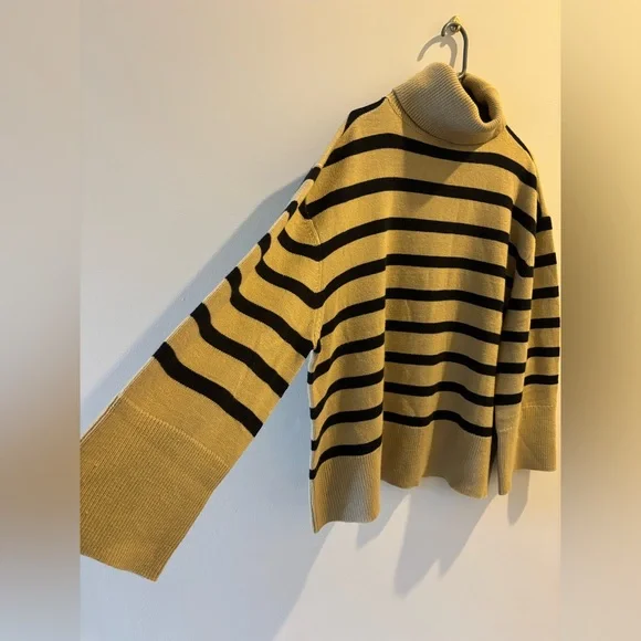 WEWOREWHAT Striped Turtleneck in Oat/Black - Picture 5 of 10